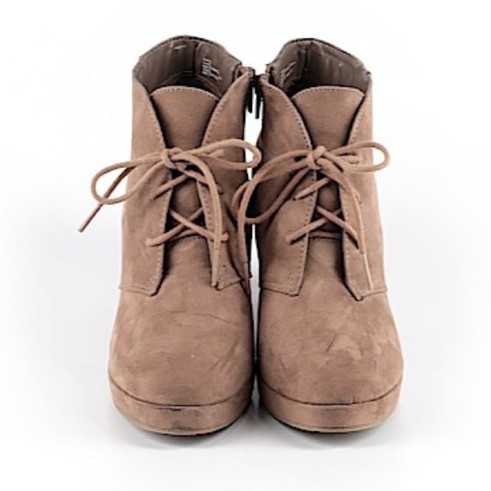 Merona suede tan wedge booties